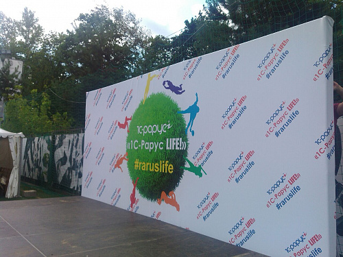 Сдвоенный тритикс пресс-волл 6х3 Сдвоенный тритикс пресс-волл 6х3 фото