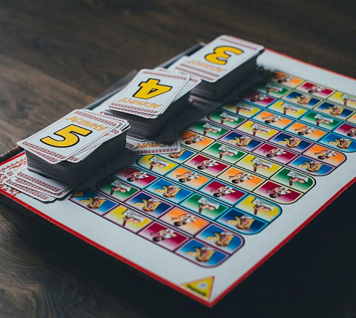 Игры настольные и напольные Игры настольные и напольные